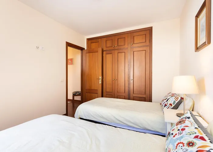 Azalea - بيت للعطل