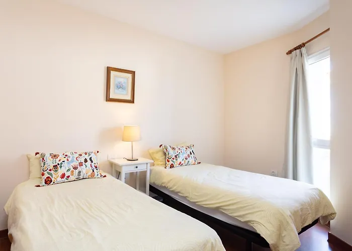 Azalea - بويرتو ذي لا كروز