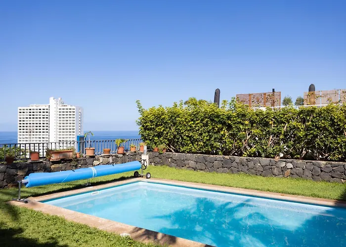 Azalea - Puerto de la Cruz (Tenerife)