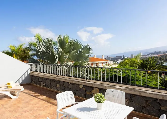 Azalea - * Puerto de la Cruz